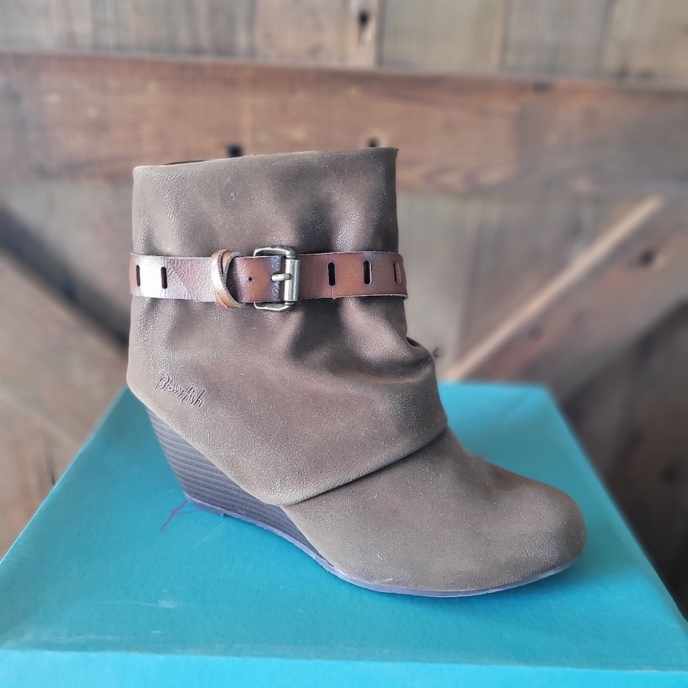 Brand new Blowfish suede booties